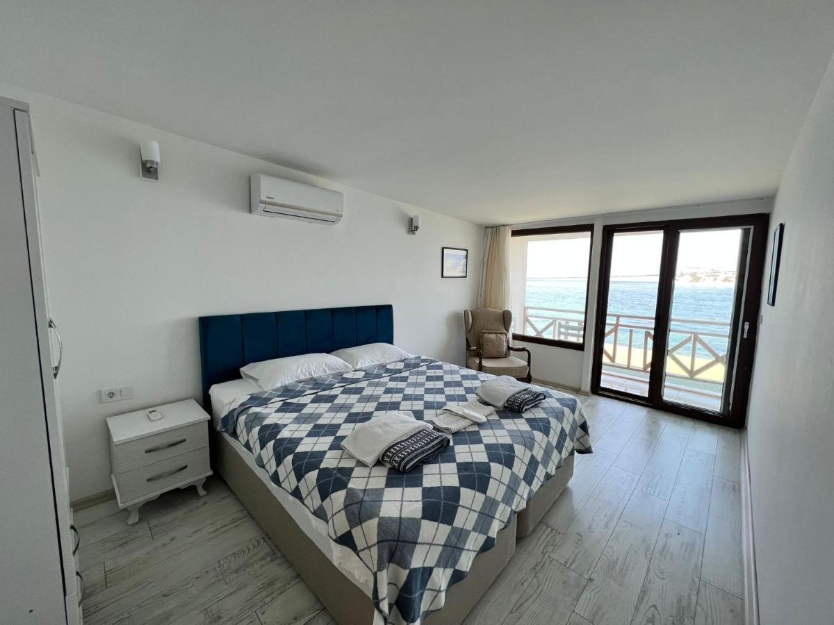 Giritli Rum Meyhanesi & Butik Otel Karaburun  Kültér fotó
