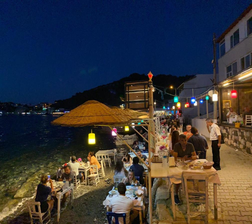Giritli Rum Meyhanesi & Butik Otel Karaburun  Kültér fotó
