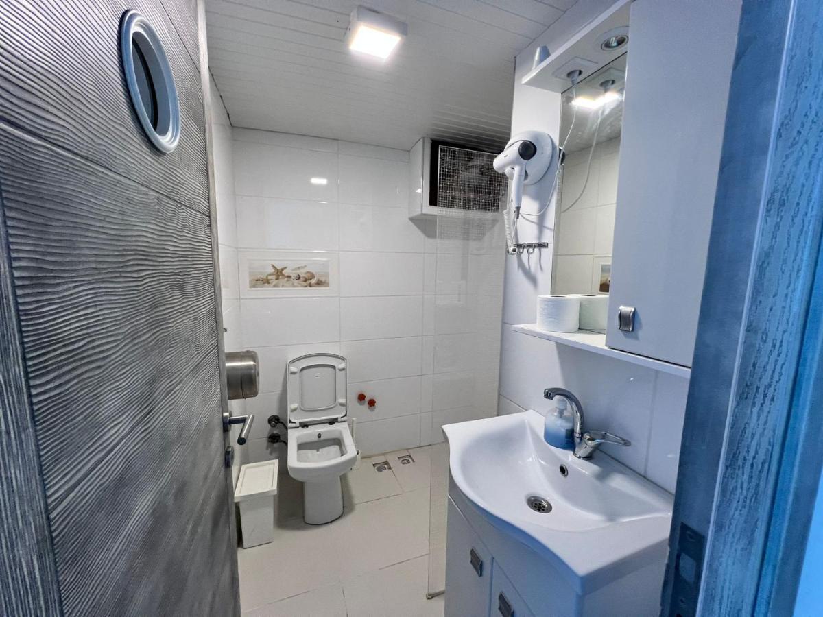 Giritli Rum Meyhanesi & Butik Otel Karaburun  Kültér fotó